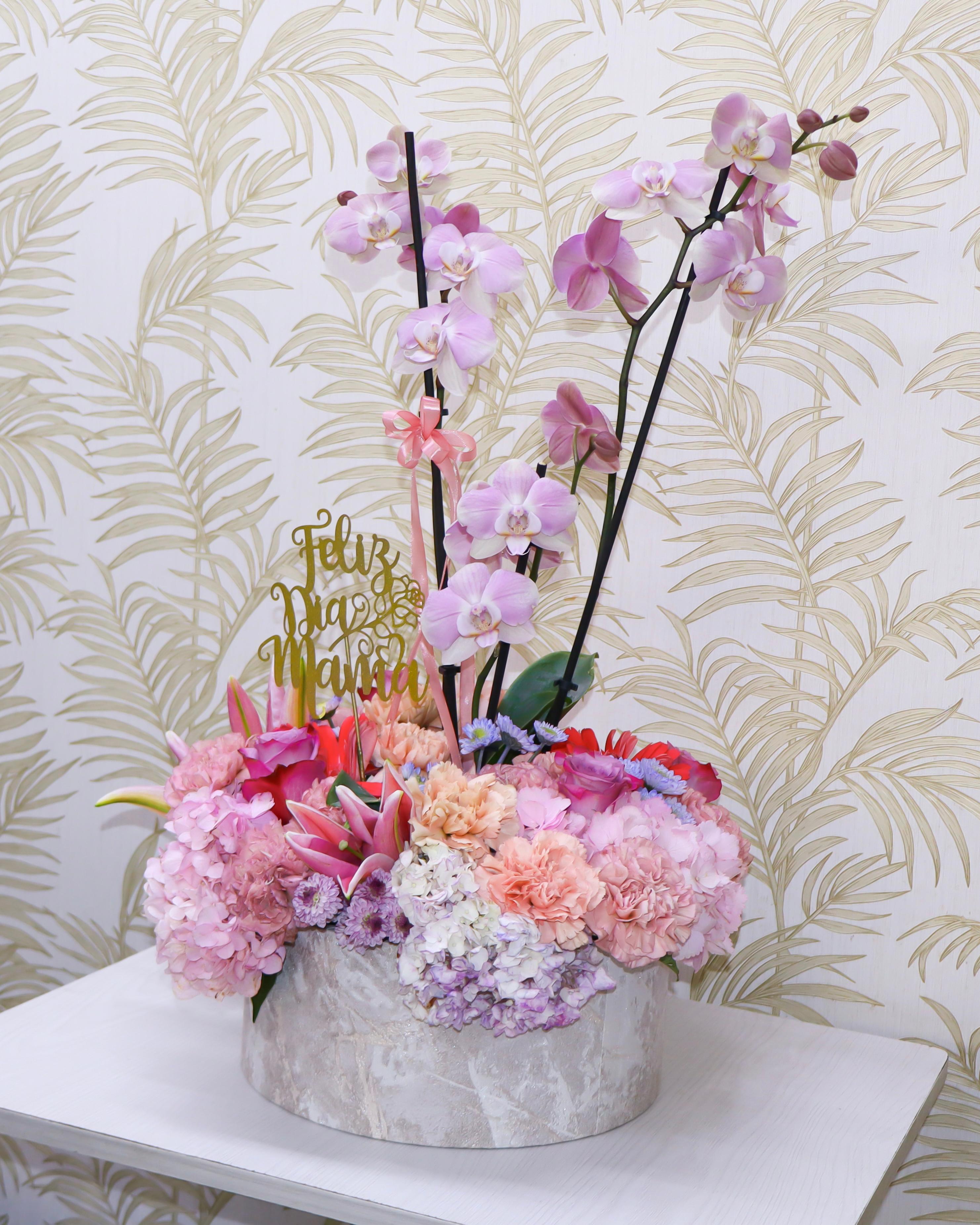 E-12 Arreglo Floral Exótico con Orquídea Natural