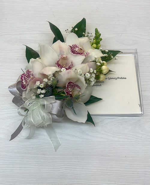 Bono fúnebre solidario con orquídeas y misas en Bucaramanga